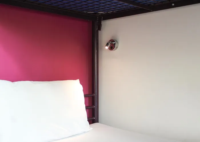 Safestay London Elephant & Castle (Adults Only)Hostel