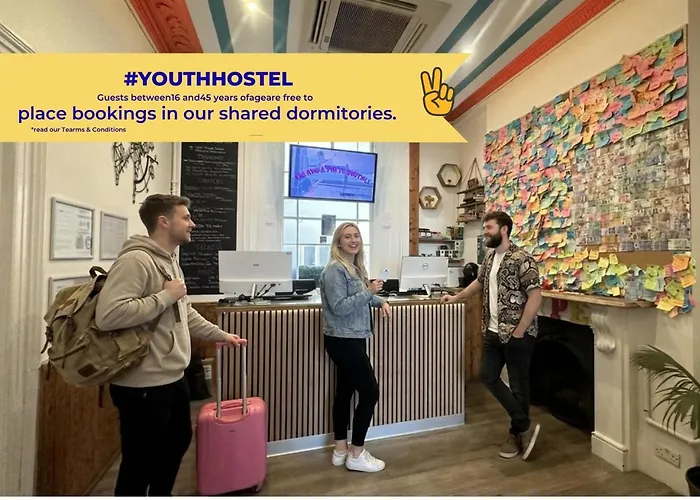 Smart Hyde Park InnHostel