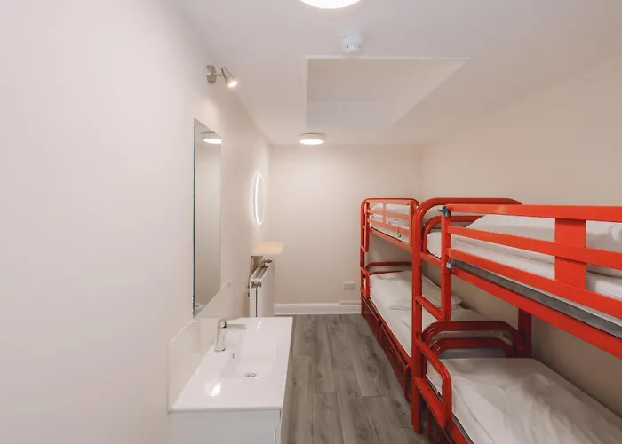 Astor VictoriaHostel